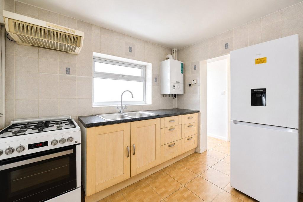 Morley Road, London, E15 - View 6