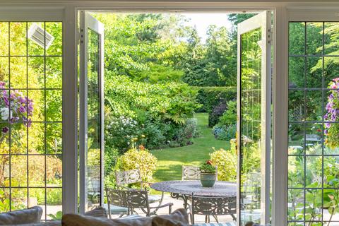 5 bedroom detached house for sale, Manor Park, Chislehurst, BR7