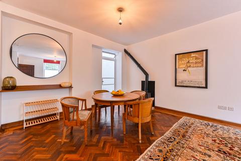 2 bedroom end of terrace house for sale, Scrubs Lane, Shepherd's Bush, London, W10