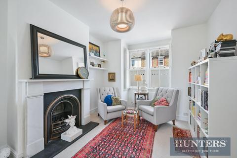 4 bedroom house for sale, Lindsay Road, Worcester Park