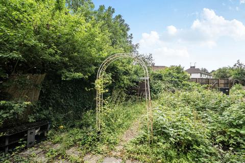 2 bedroom maisonette for sale, Burdett Court, Reading, Berkshire, RG2 7HY