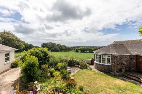 3 bedroom detached house for sale, La Rue du Blanc Pignon, St Martin JE3