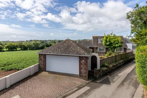 3 bedroom detached house for sale, La Rue du Blanc Pignon, St Martin JE3