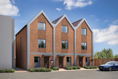 3 bedroom townhouse for sale, The Sidings, Farncombe Street, Godalming, GU7