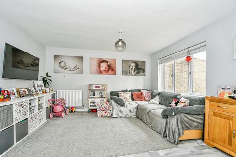 undefined, Harrow Close, Swindon