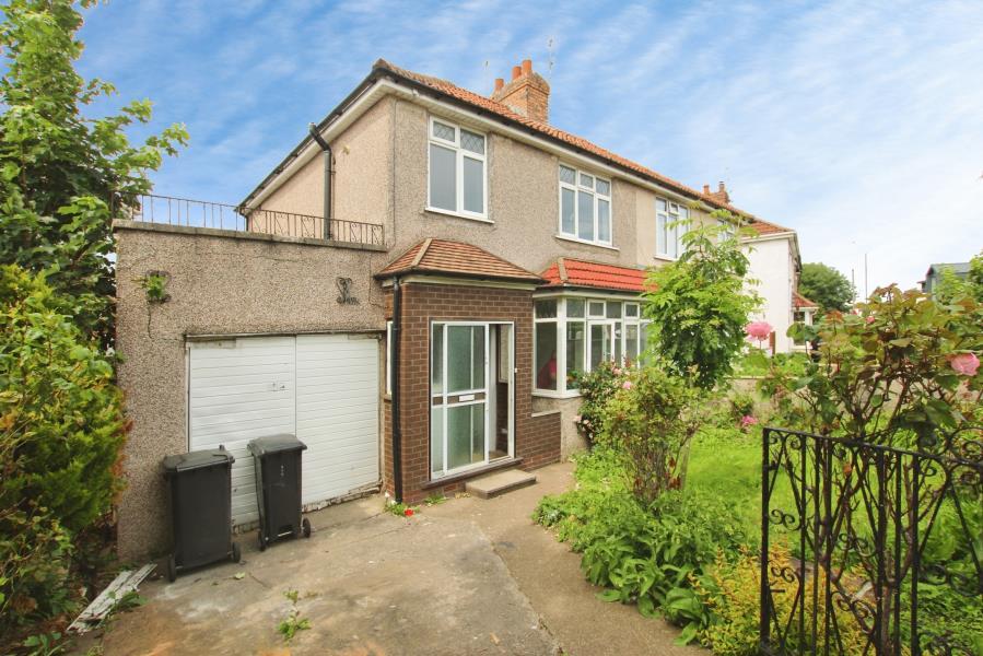 4 bedroom terraced house to rent