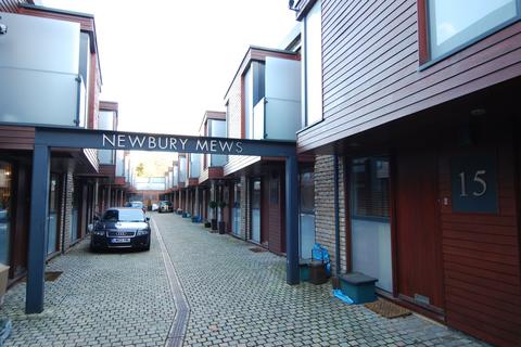2 bedroom terraced house for sale, Newbury Mews, London, NW5