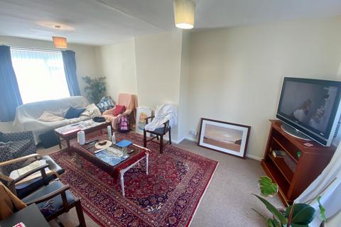 3 bedroom house to rent, Conifer Crescent, Nottingham, NG11
