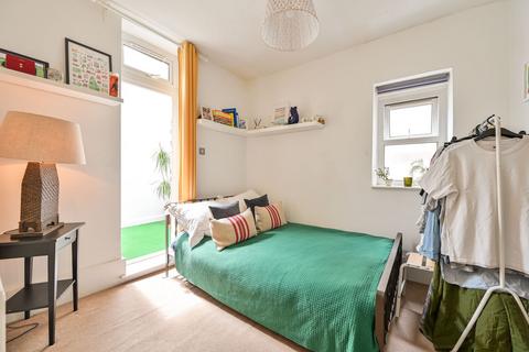 2 bedroom flat for sale, Rye Lane, Peckham Rye, London, SE15