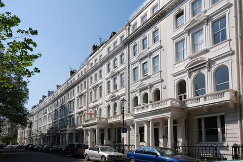 2 bedroom flat to rent, Cornwall Gardens, South Kensington, London, SW7