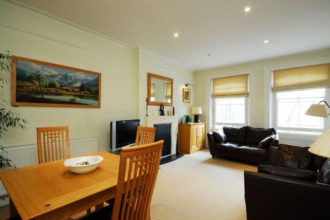 2 bedroom flat to rent, Cornwall Gardens, South Kensington, London, SW7