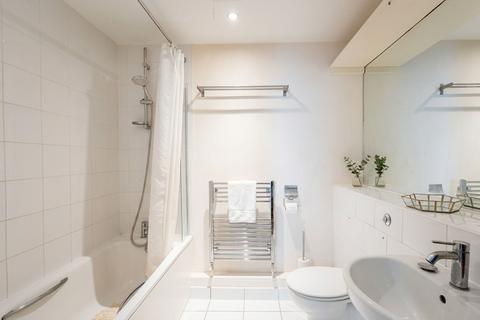 2 bedroom flat for sale, Seven Sisters Road, Finsbury Park, N4