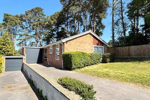 4 bedroom detached bungalow for sale, Azalea Way, Surrey GU15