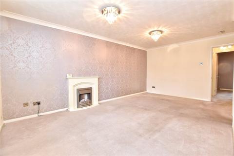 2 bedroom semi-detached bungalow for sale, Kathan Close, Newbold, Rochdale, Greater Manchester, OL16