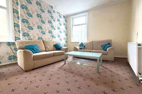 4 bedroom terraced house for sale, Hope Terrace, Blackburn. Lancs. BB2 6EY