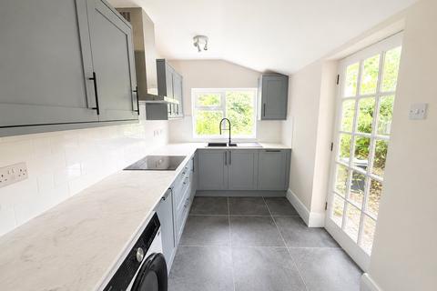 4 bedroom semi-detached house for sale, Brompton Road, Northallerton, North Yorkshire, DL6