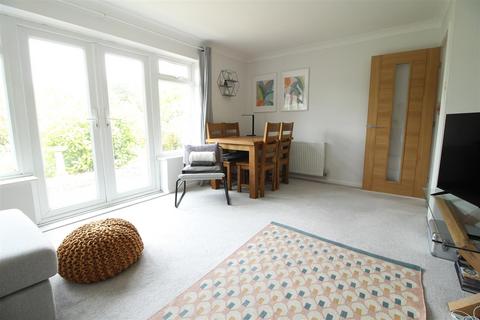 2 bedroom detached bungalow for sale, St. Edmunds Rise, Taverham NR8