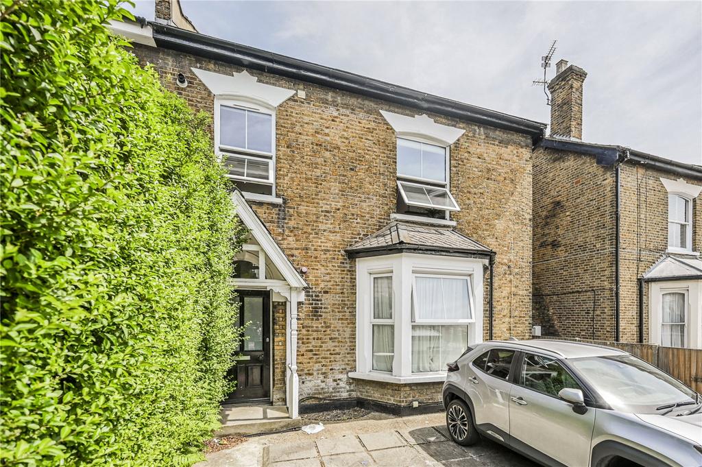 3 bedroom apartment for sale