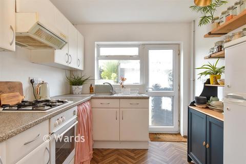 3 bedroom semi-detached house for sale, Concord Avenue, Chatham ME5