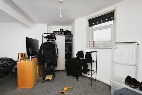 1 bedroom flat for sale, Terminus Road, Eastbourne