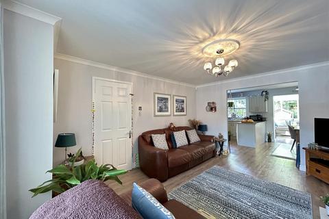 3 bedroom end of terrace house for sale, Pinewood Drive, Woodgate, Birmingham