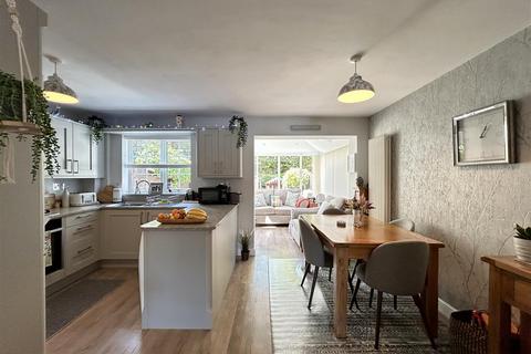 3 bedroom end of terrace house for sale, Pinewood Drive, Woodgate, Birmingham