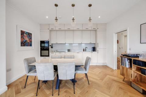 Belsize Park Gardens, London, NW3