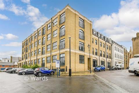 2 bedroom flat for sale, Queensbridge Drive, Ramsgate CT11