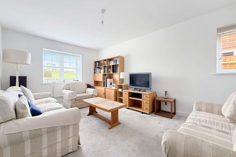 3 bedroom semi-detached house for sale, Cobden Green, Faringdon, SN7