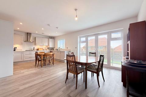 3 bedroom semi-detached house for sale, Cobden Green, Faringdon, SN7