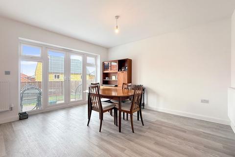3 bedroom semi-detached house for sale, Cobden Green, Faringdon, SN7