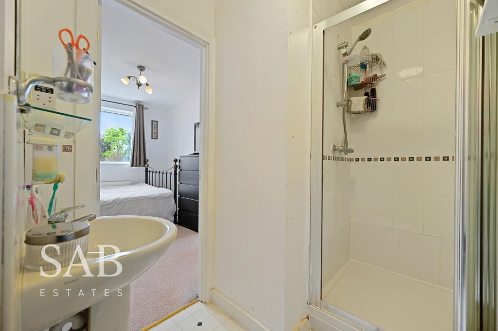 En suite bedroom, en suite