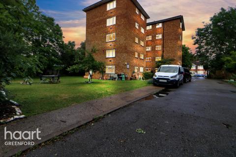 Oldfield Lane South, Greenford