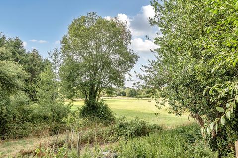 3 bedroom semi-detached house for sale, Wey Meadow Close, Farnham, GU9