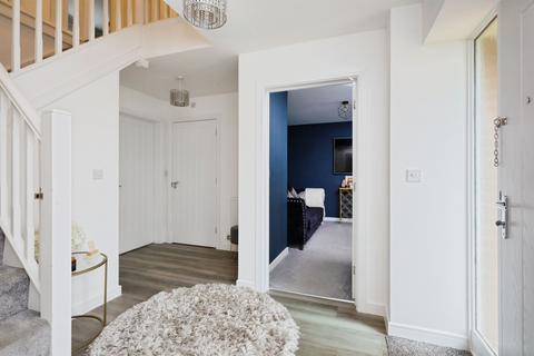 5 bedroom detached house for sale, Hawthorn Way, Hellingly, Hailsham