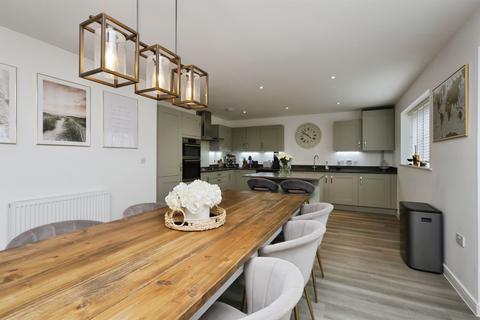 5 bedroom detached house for sale, Hawthorn Way, Hellingly, Hailsham