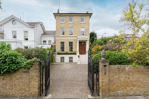 undefined, Cavendish Avenue, St Johns Wood, London NW8.