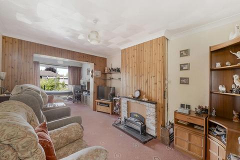 2 bedroom bungalow for sale, Maidstone Road, Paddock Wood, Tonbridge
