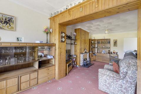 2 bedroom bungalow for sale, Maidstone Road, Paddock Wood, Tonbridge
