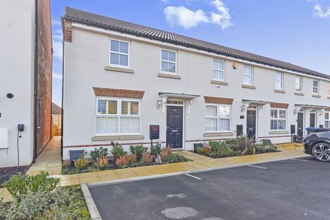 3 bedroom semi-detached house for sale, Rose Drive, Chippenham