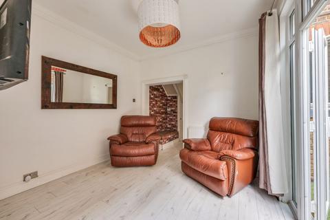 undefined, Hamlet Court Road, Westcliff-on-sea SS0
