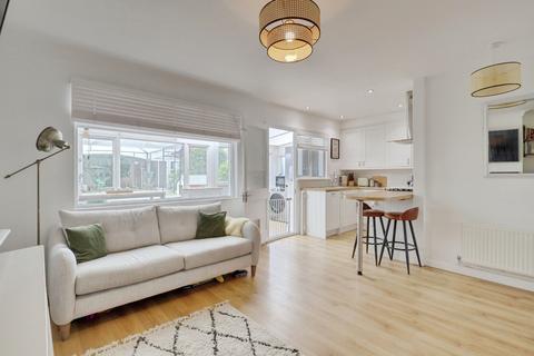 2 bedroom semi-detached bungalow for sale, Downesway, Benfleet SS7