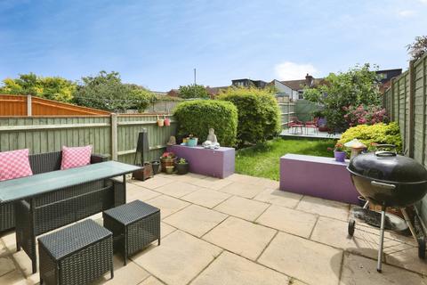 undefined, English Road, Shirley, Southampton, Hampshire, SO15
