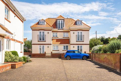 2 bedroom flat for sale, First Floor Apartment with Sea Views in Hunstanton