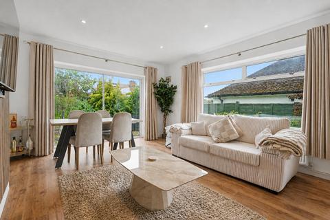 2 bedroom detached bungalow for sale, Spinney Rise, Toton
