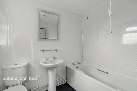 2 bedroom end of terrace house for sale, Bold Street, Northwood, ST1