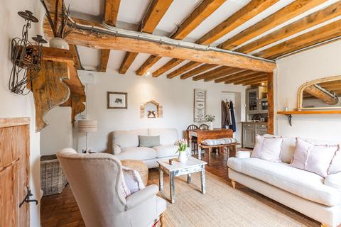 undefined, Characterful Semi-Detached Cottage in Edingthorpe