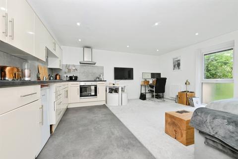 1 bedroom maisonette for sale, Wells Yard, Ware