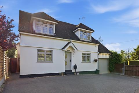 Parkwood, Doddinghurst Road, CM15