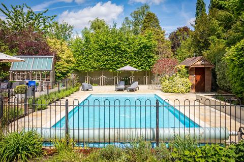 5 bedroom detached house for sale, Petworth Road, Witley, Godalming, Surrey, GU8